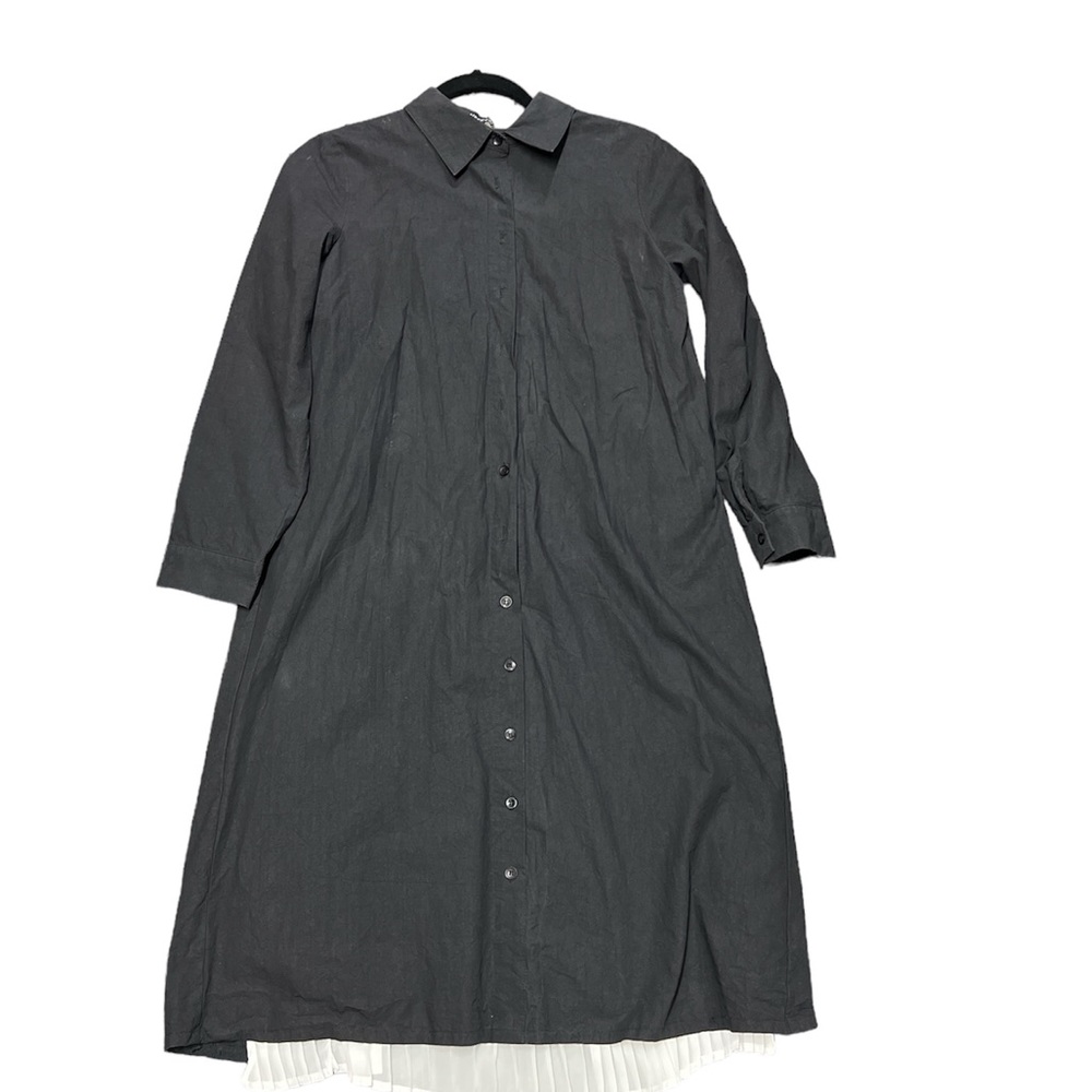 Weekend button dress - Picture 2 of 8